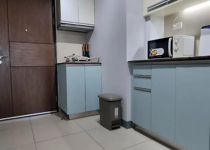 Fresh And Trendy 1br With Fast Wifi In Uptown Bgc Apartamento